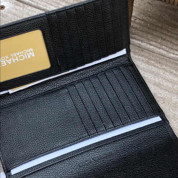 Michael kors casie trifold wallet black signature - Picture 5 of 6